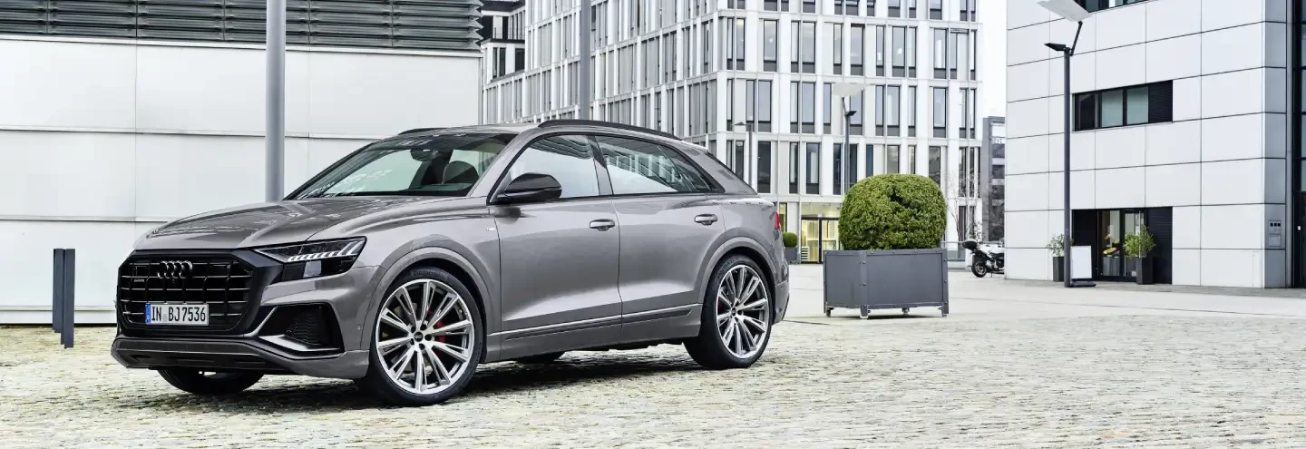 Audi Q8 Promo Header