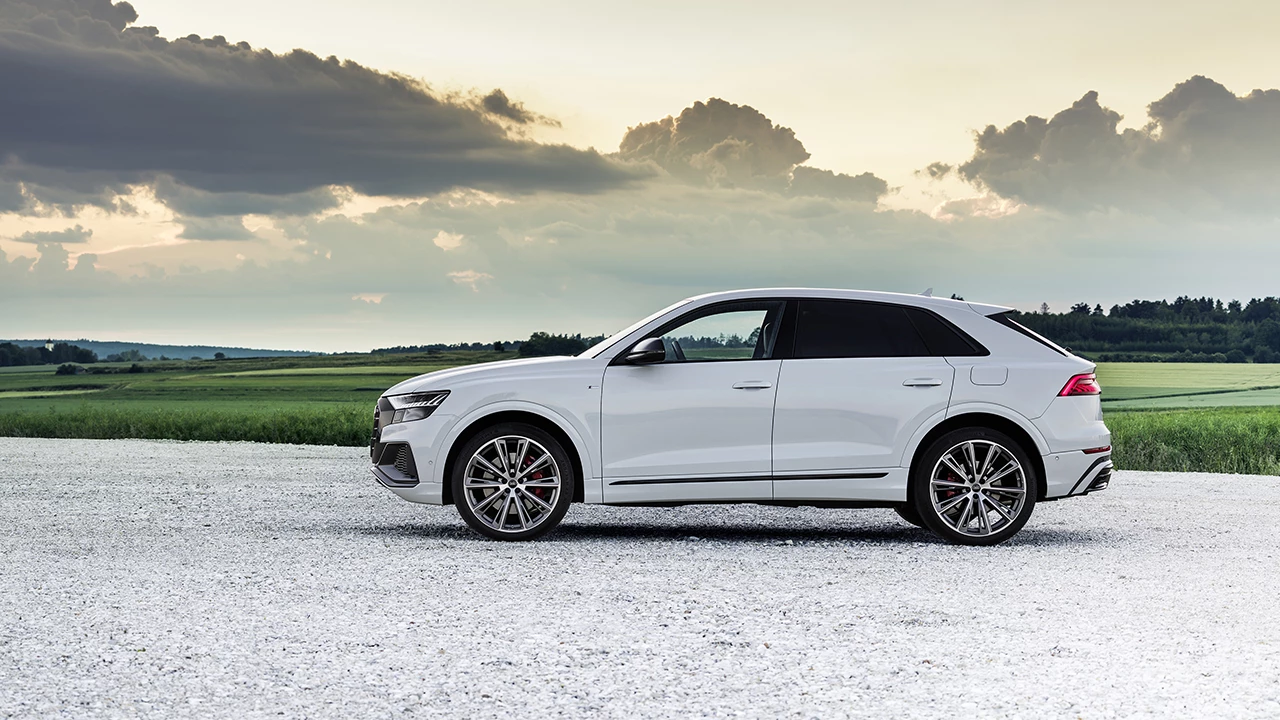 Audi Q8 Tfsi E 5
