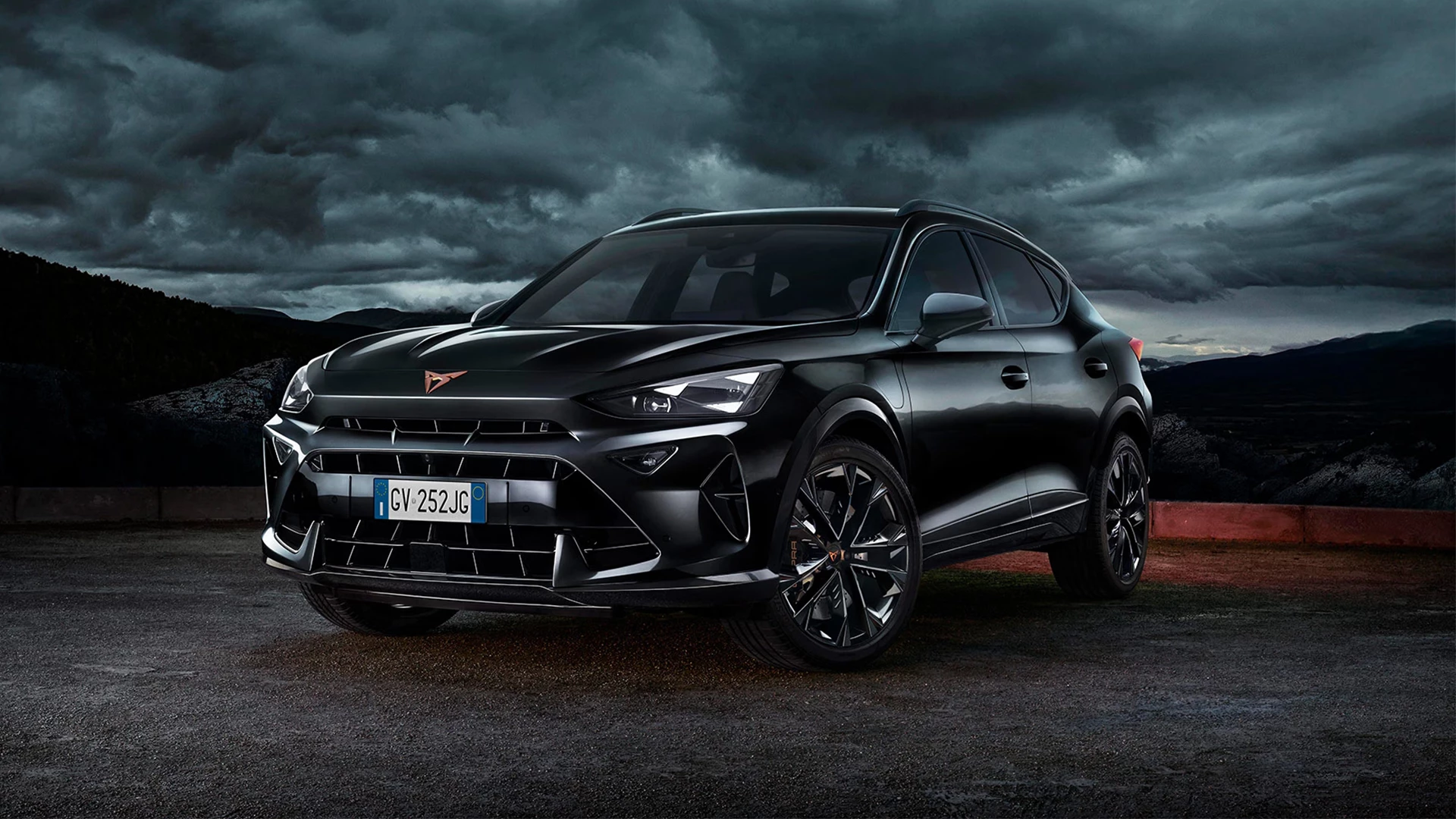 Formentor Dark Night Phev 16 9