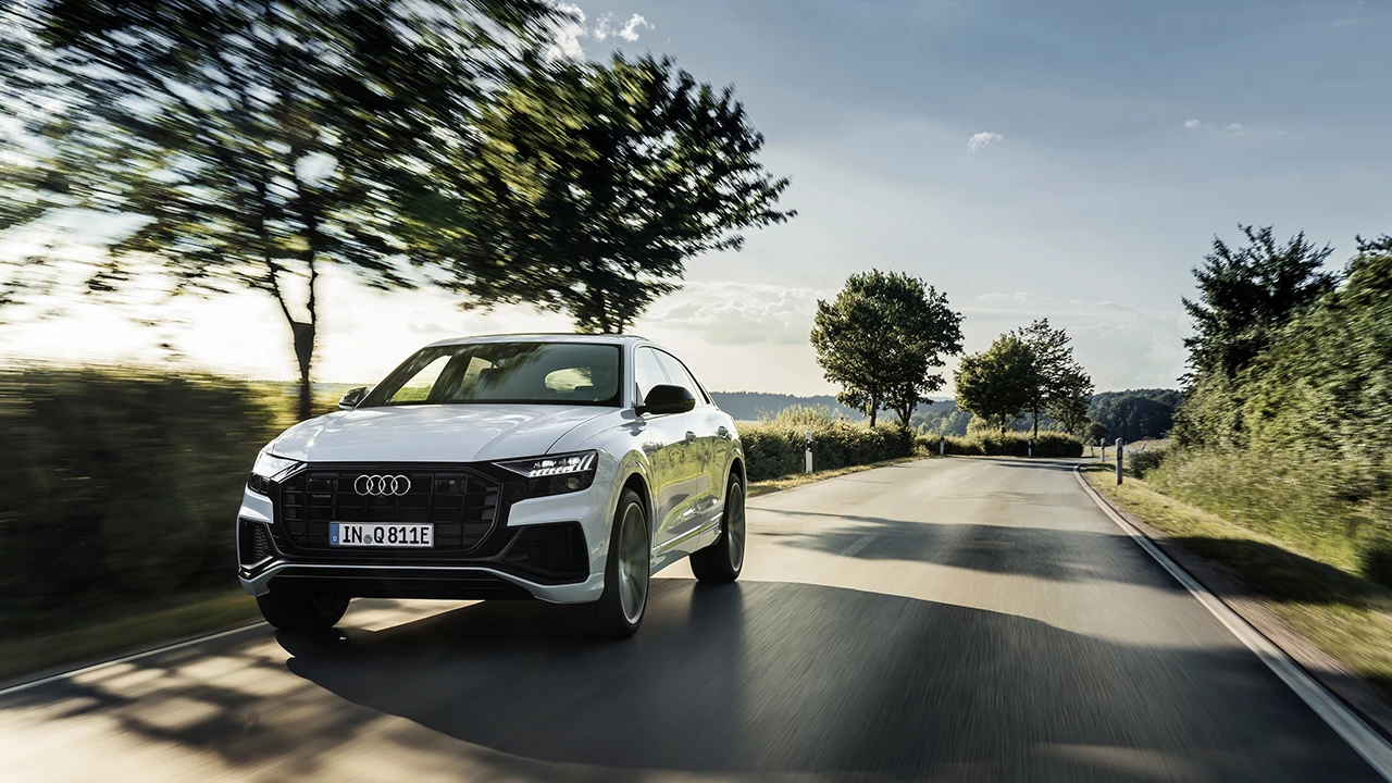 Audi Q8 Tfsi E 1