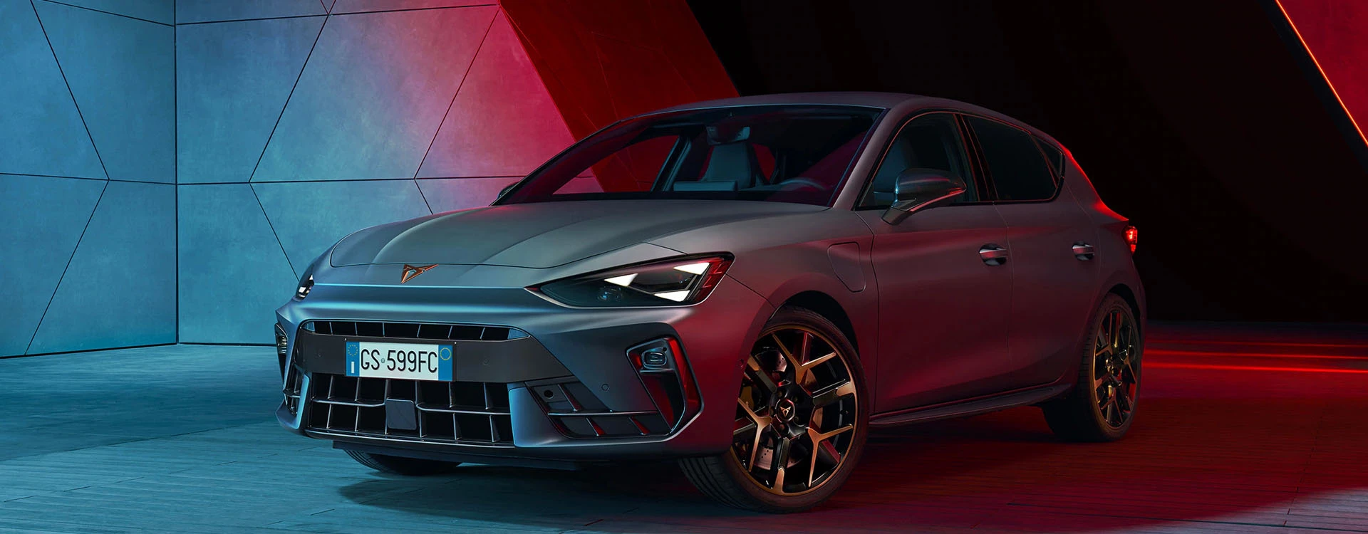 CUPRA BORN Landing 2