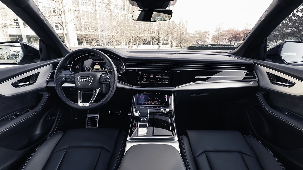 Audi Q8 Tfsi E 3