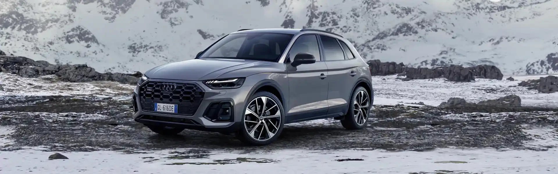 Audi Q5 Identity Black