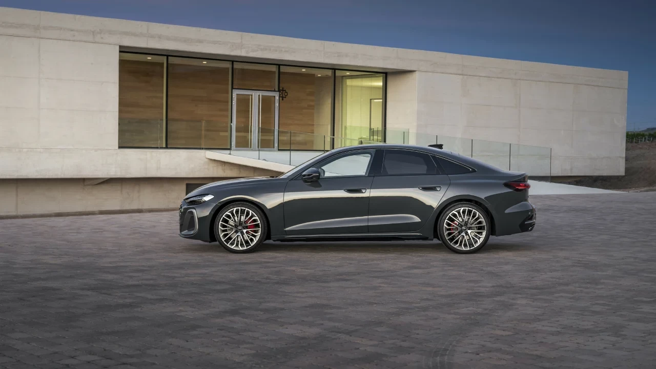 Audi A5 4
