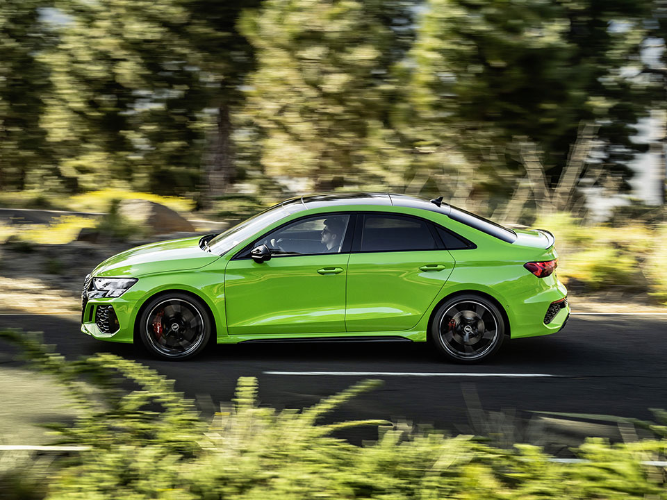 Nuova RS3 Sedan Performance