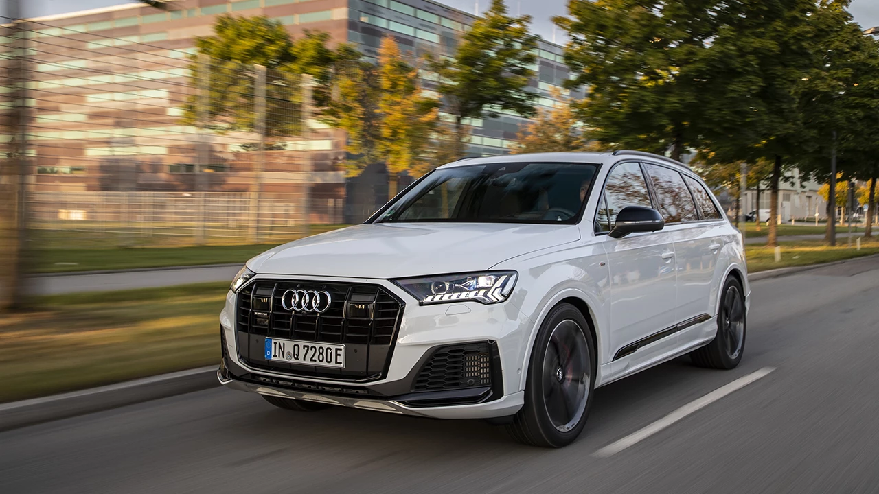 Audi Q7 Tfsi E 4