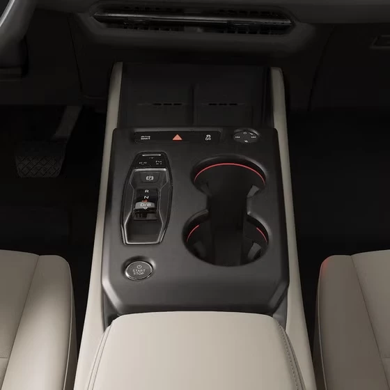 Q4 E Tron PA SUV AU316 Alpha C 2 000 3D3D Light L Closeup